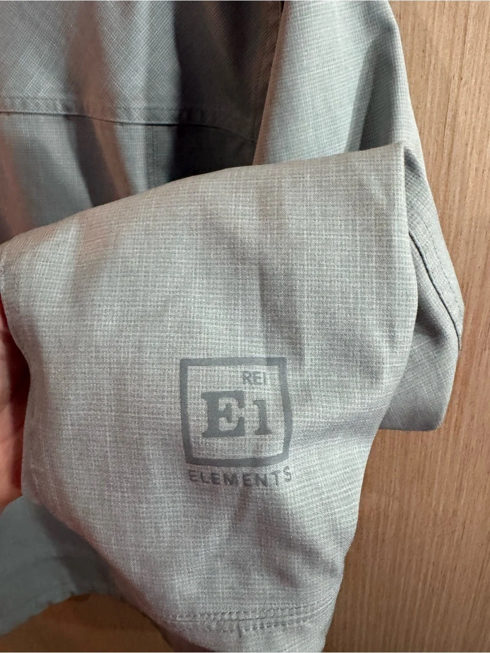 REI E1 Elements Light Gray Men's Zip Up Rain Jacket Size Small